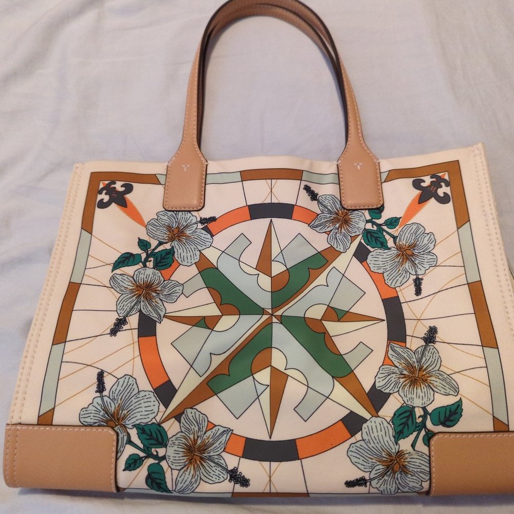 Ella Small Tote - 2022 French Cream Lei Floral Compass